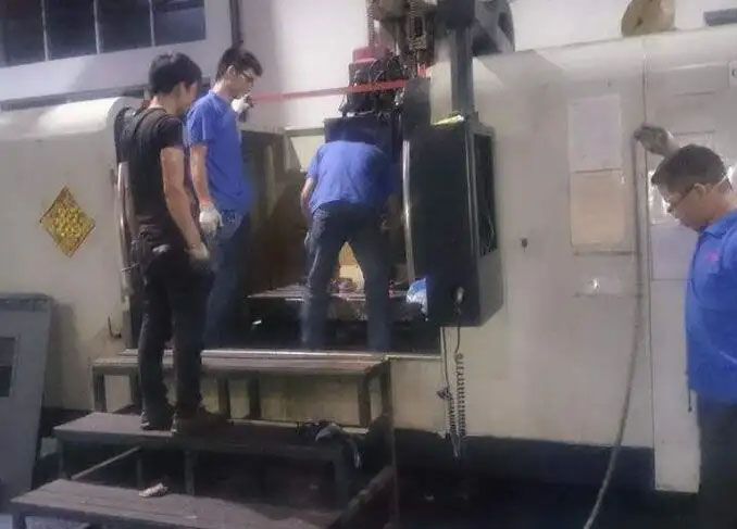 ���ػ���ά��